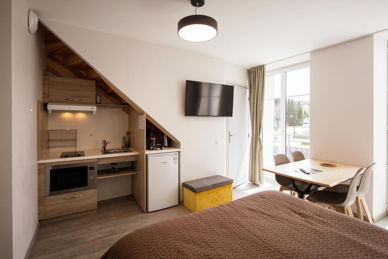 Hotel Restaurant De La Poste Et La Grange Detente, Espace Bien-Etre Châteauneuf-de-Randon 客房 照片