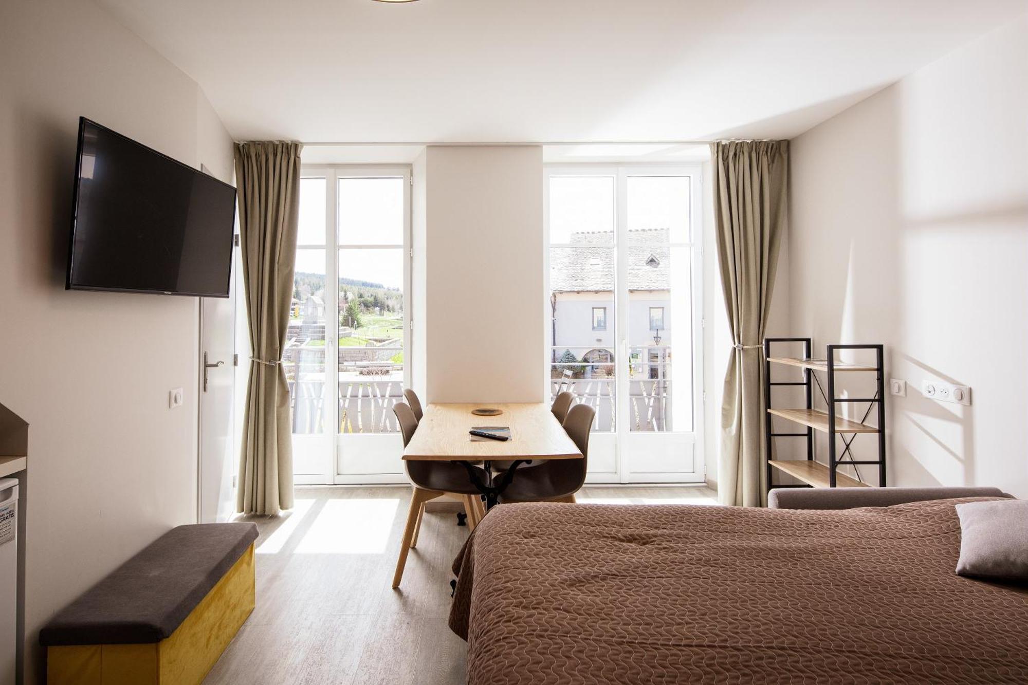 Hotel Restaurant De La Poste Et La Grange Detente, Espace Bien-Etre Châteauneuf-de-Randon 客房 照片